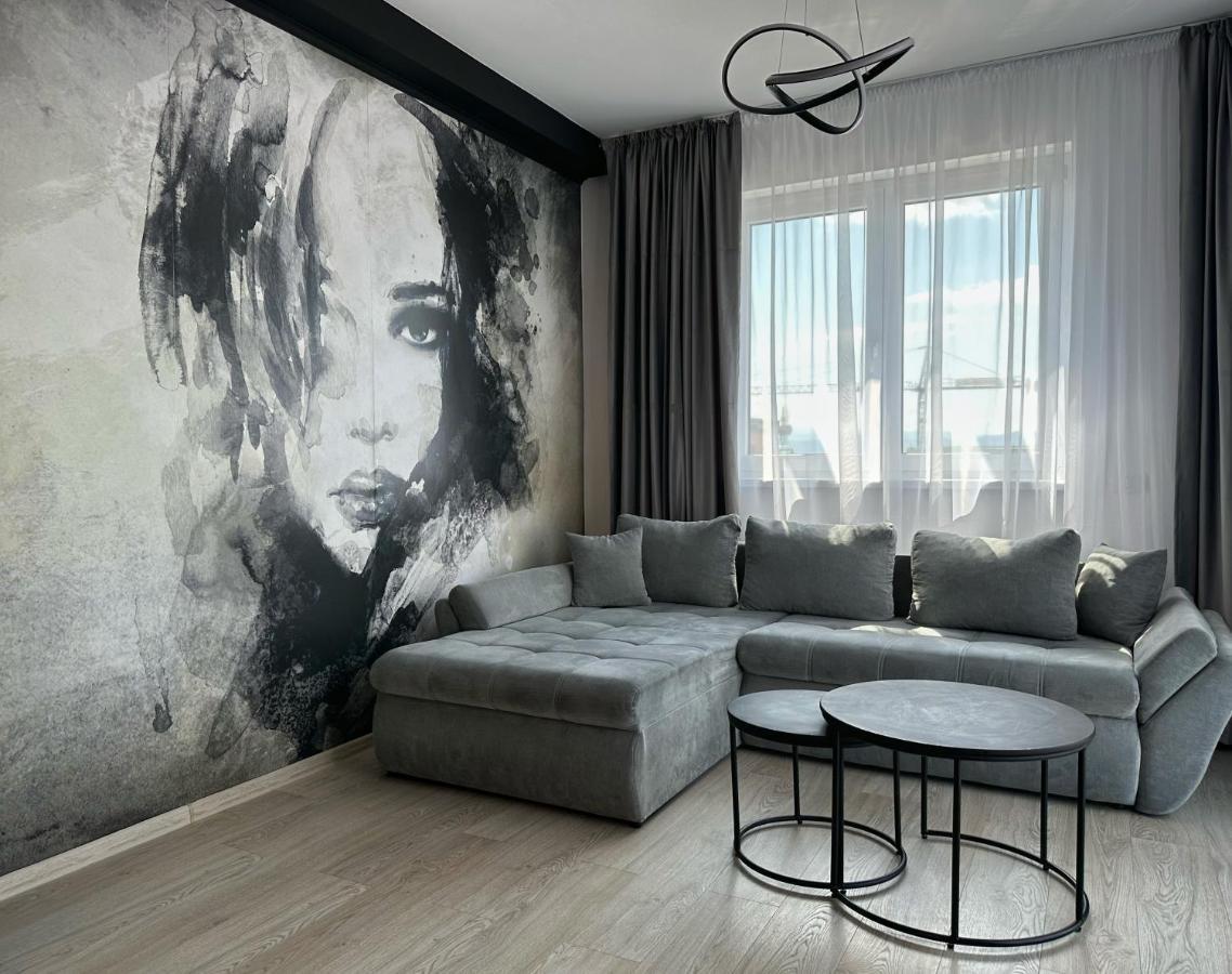 Koa - Urban Penthouse Apartment Brasov Exterior photo