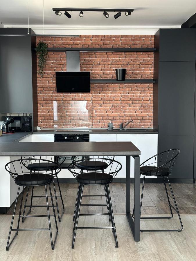 Koa - Urban Penthouse Apartment Brasov Exterior photo